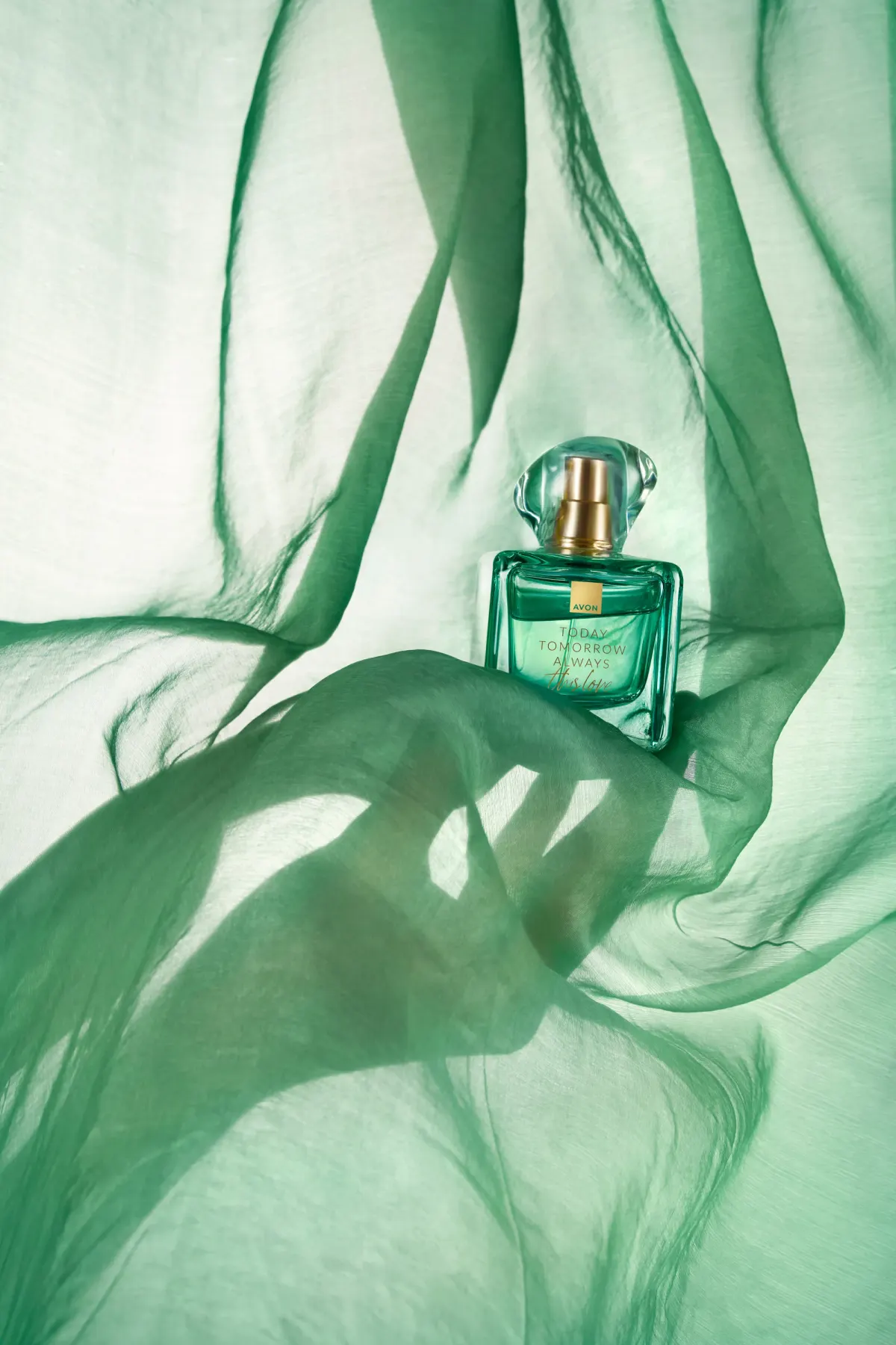 AVON, кадр 18
